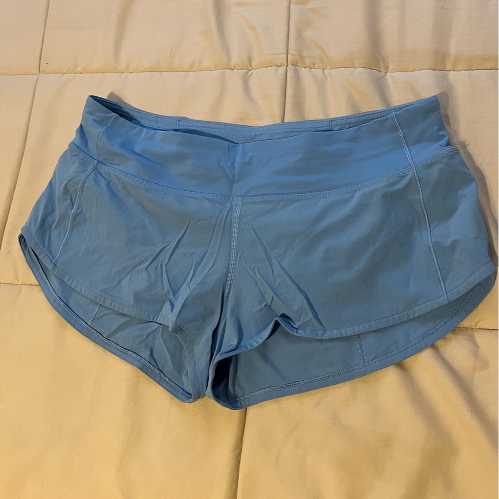 Lululemon blue shorts 8 regular great condition zipper in back